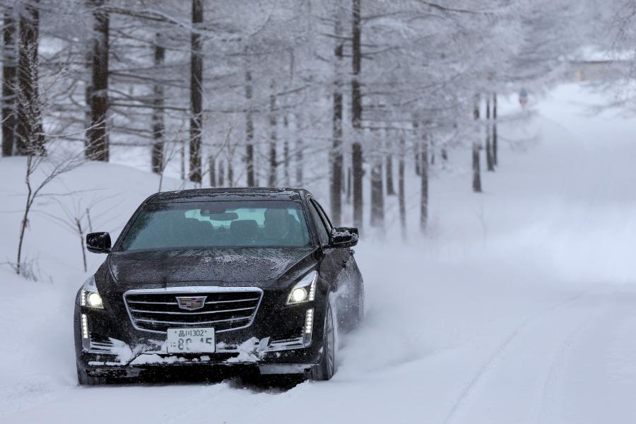 Cadillac CTS 2015 года  (JP) (фото 8 из 13)